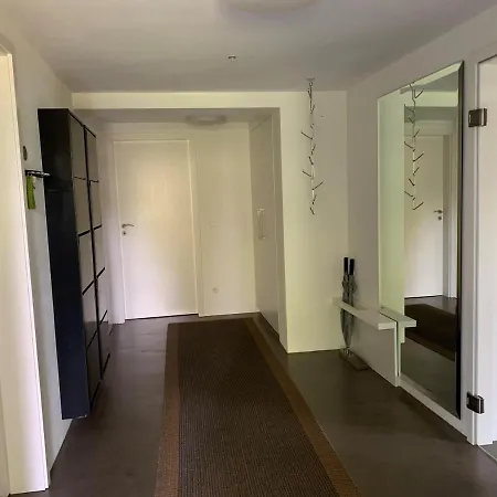 F80-die Feine Ferienwohnung * Регенсбург